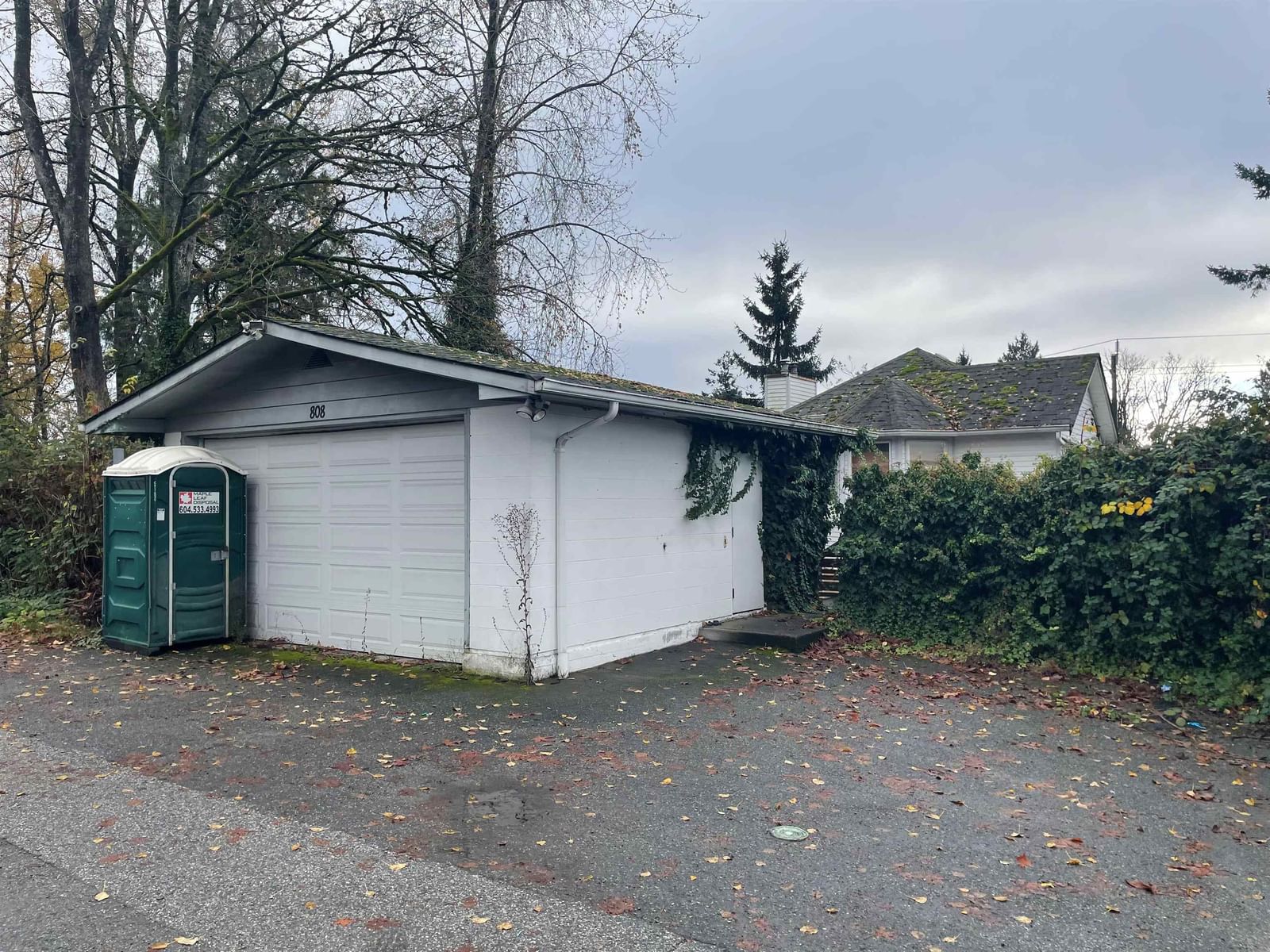 Listing Image 6