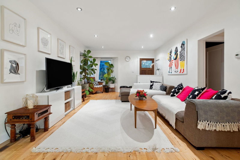 4135 Cambridge Street, Burnaby, V5C 1G8 | Image 2