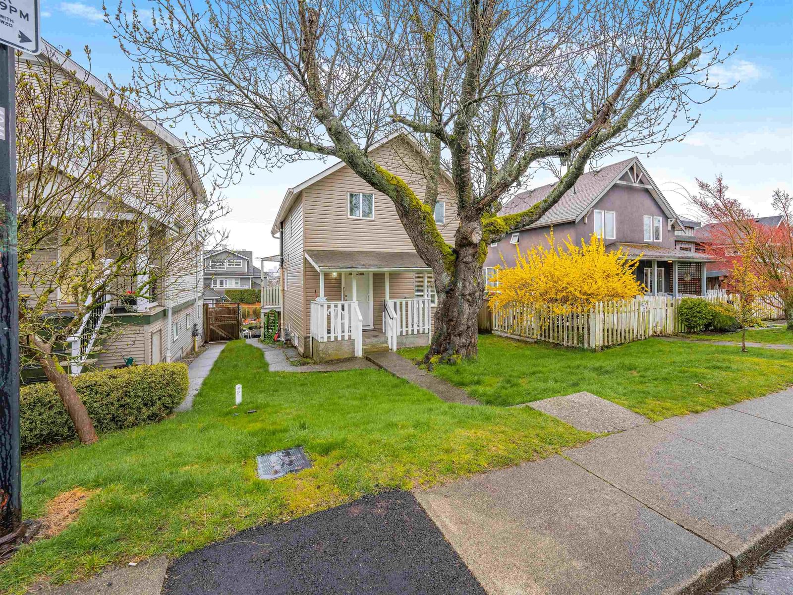Listing Image 1