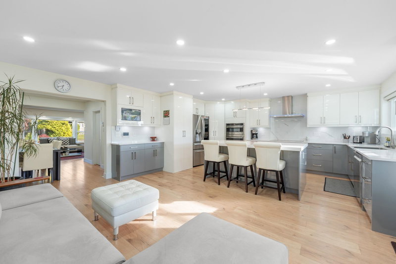 8649 11th Avenue, Burnaby, V3N 2P9 | Image 2