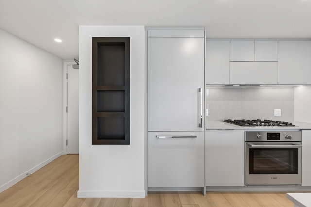 1303 - 311 Alderson Avenue