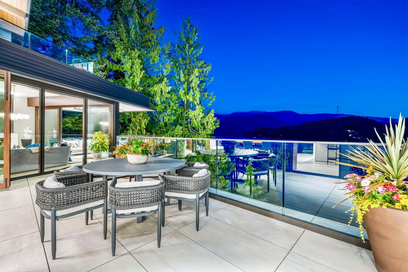 1840 Naomi Place, North Vancouver, V7G 1Y1 | Image 3