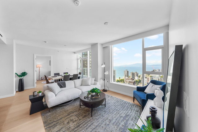 3405 - 1335 Howe Street