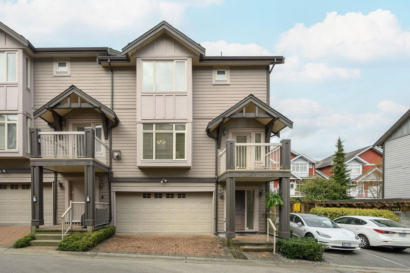 19219 67 Avenue #15, Surrey, British Columbia