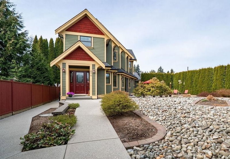 674 Colinet Street, Coquitlam, British Columbia