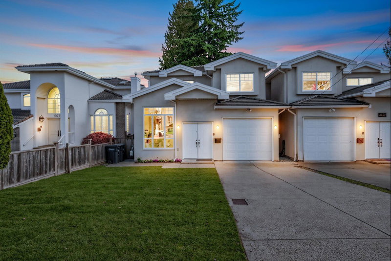 6628 Russell Avenue, Burnaby, British Columbia