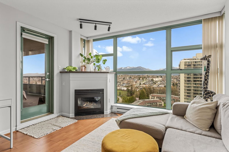 2105 - 4398 Buchanan Street, Burnaby, V5C 6R7 | Image 2