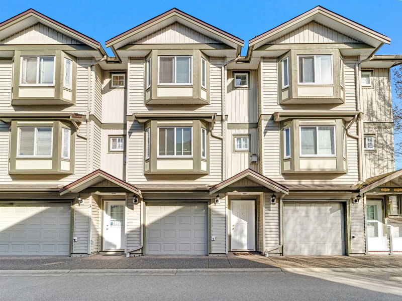 13909 102 Avenue #2, Surrey, British Columbia