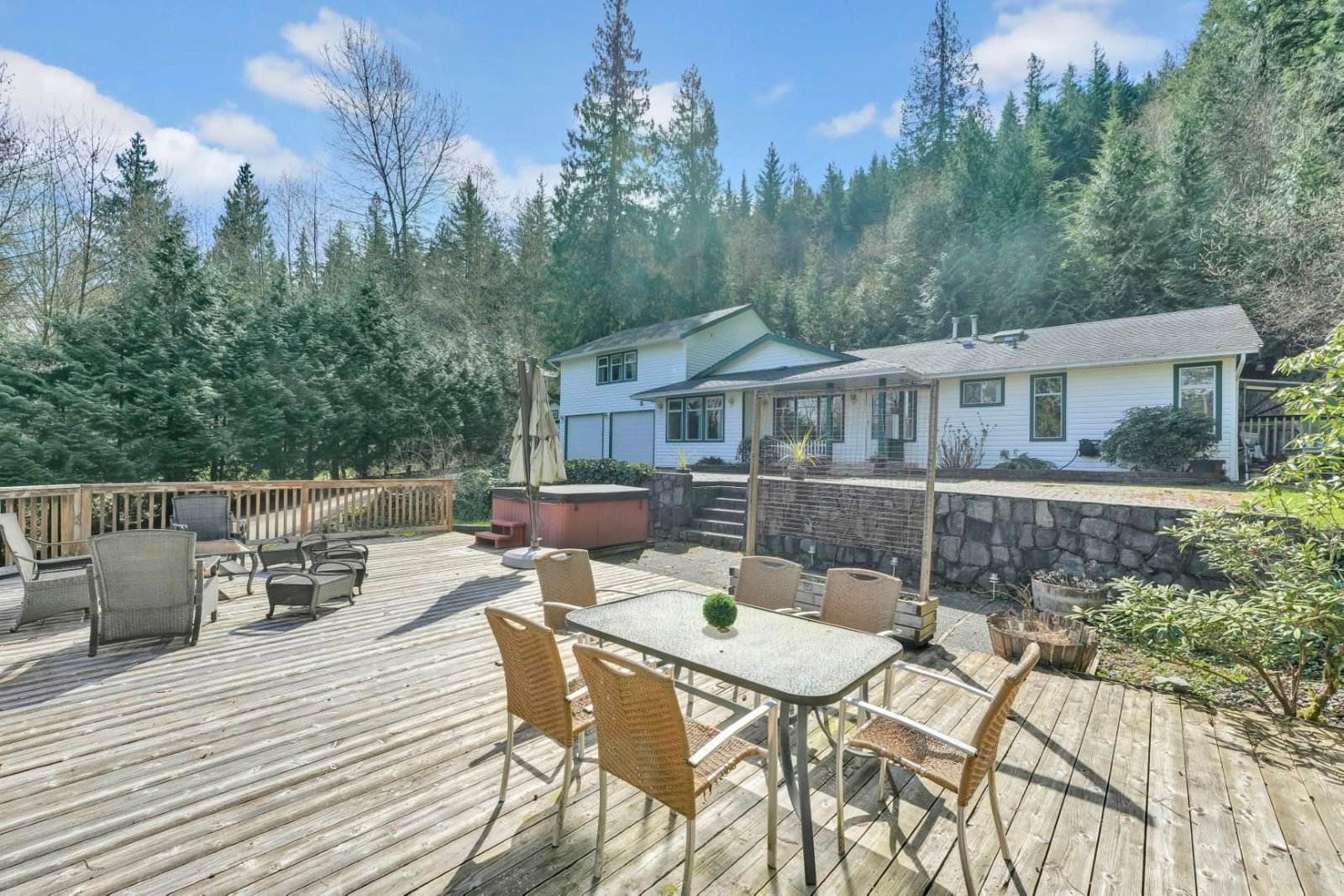 Listing Image 5