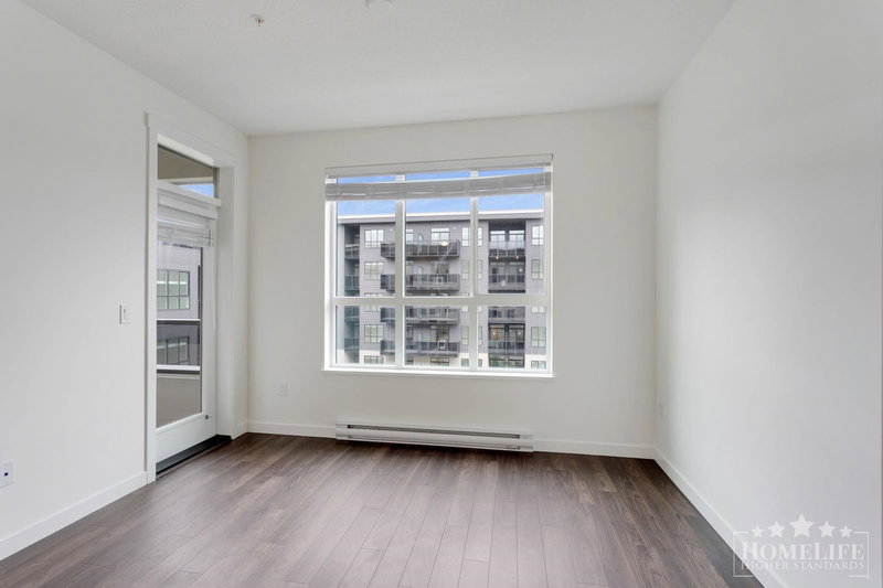 420 - 15733 85 Avenue, Surrey, V4N 6Z1 | Image 3