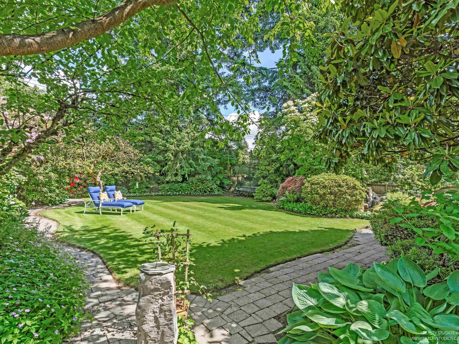 Listing Image 37
