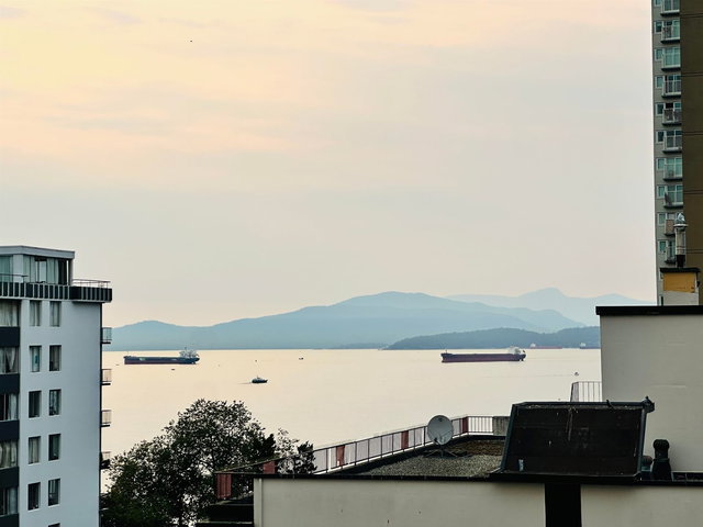 1002 - 1251 Cardero Street