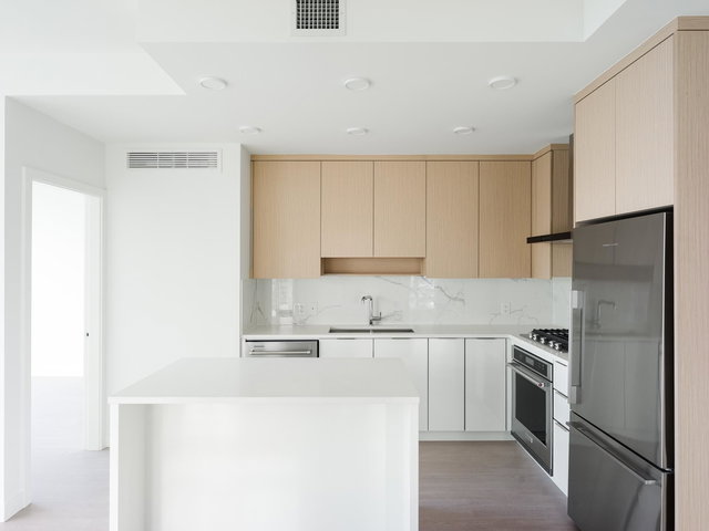 1308 - 699 Whiting Way