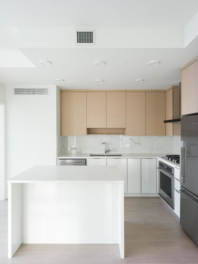 1308 - 699 Whiting Way