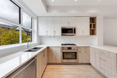 22 - 7039 Macpherson Avenue | Burnaby | Image