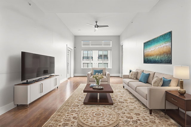 412 - 9299 Tomicki Avenue