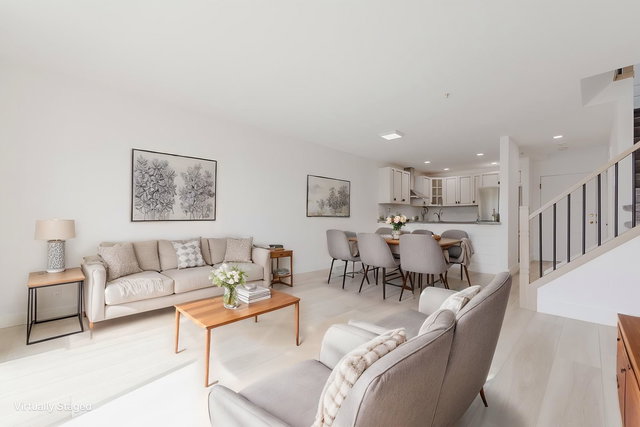 209 - 22356 Mcintosh Avenue