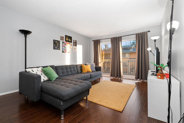 208 - 45222 Watson Road