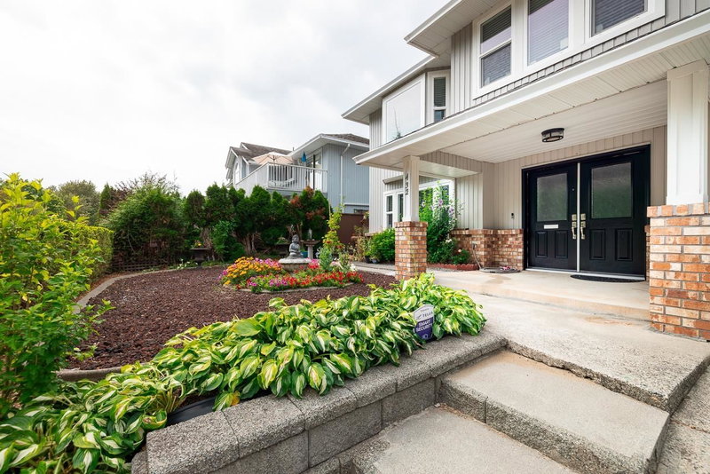 432 Riverview Crescent, Coquitlam, V3C 4X8 | Image 3