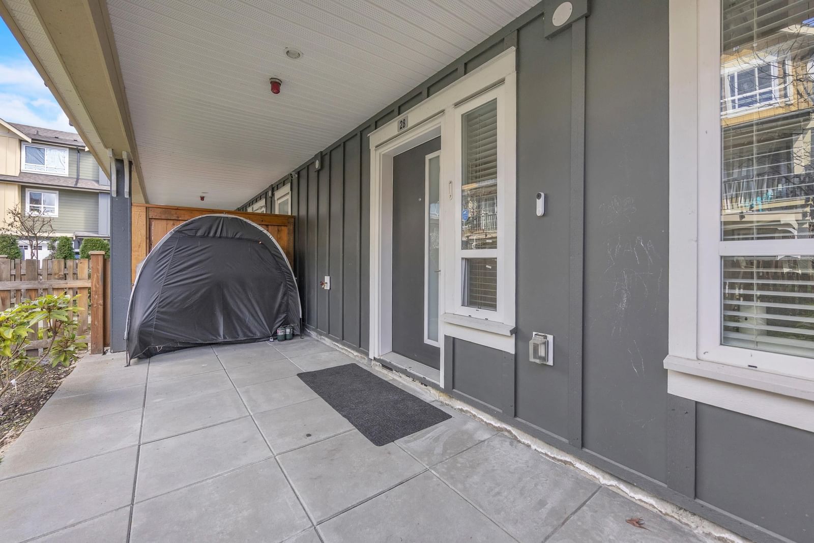 Listing Image 6