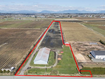 16429 40 Avenue | Surrey | Image