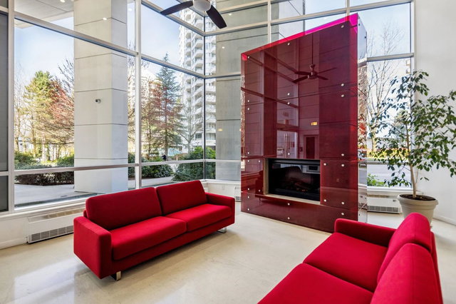 2208 - 4808 Hazel Street