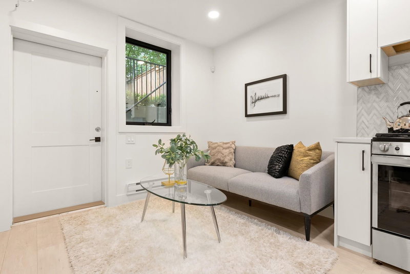 BSMT - 3588 Pender Street, Vancouver, V5K 2E3 | Image 3