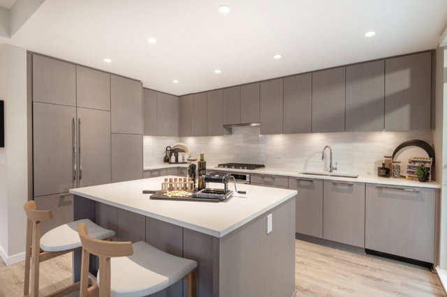 200 - 1331 Wellon Street