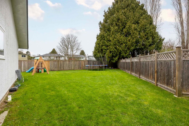 9291 Ryan Crescent, Richmond, V7A 2H1 | Image 3