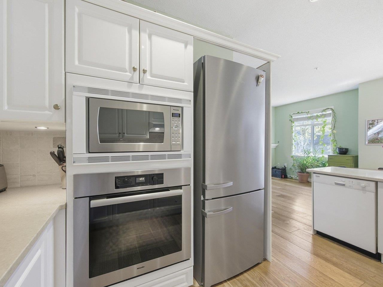 Listing Image 13