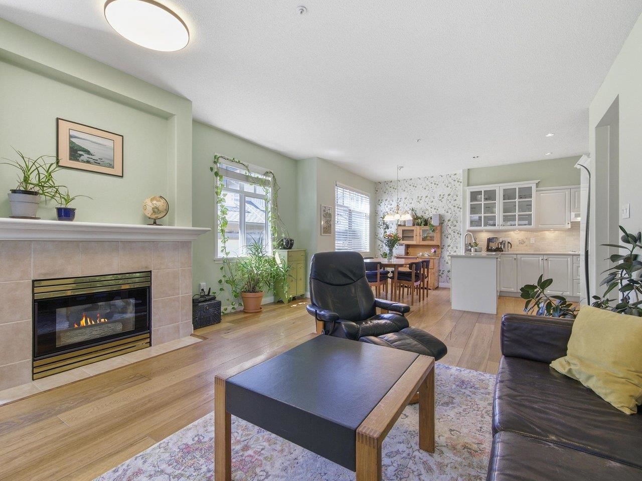 Listing Image 17