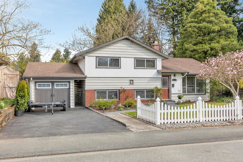 33715 Mayfair Avenue, Abbotsford, British Columbia