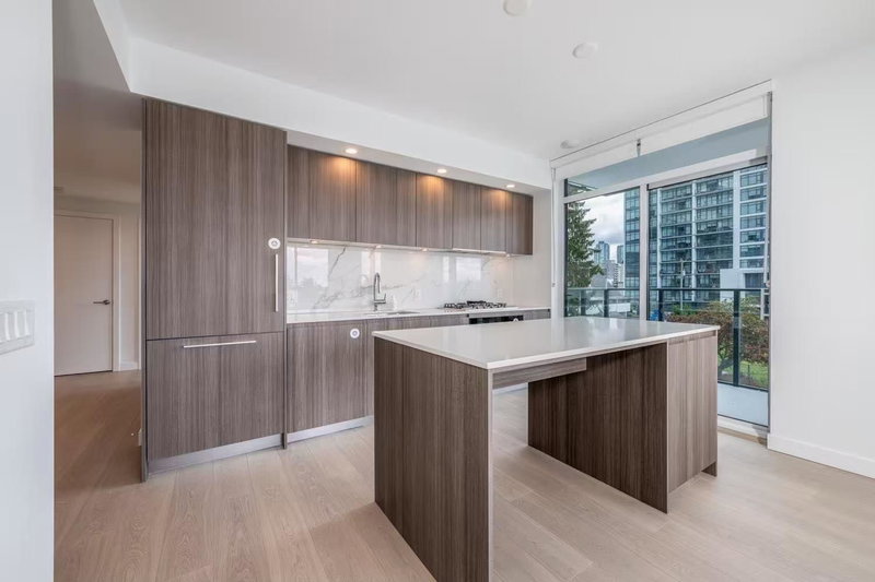 204 - 6537 Telford Avenue, Burnaby, V5H 0K9 | Image 3