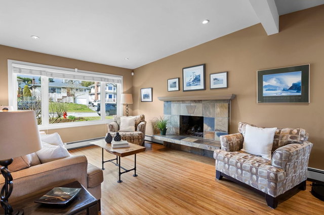 831 Whitchurch Street