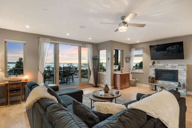 14738 Mcdonald Avenue