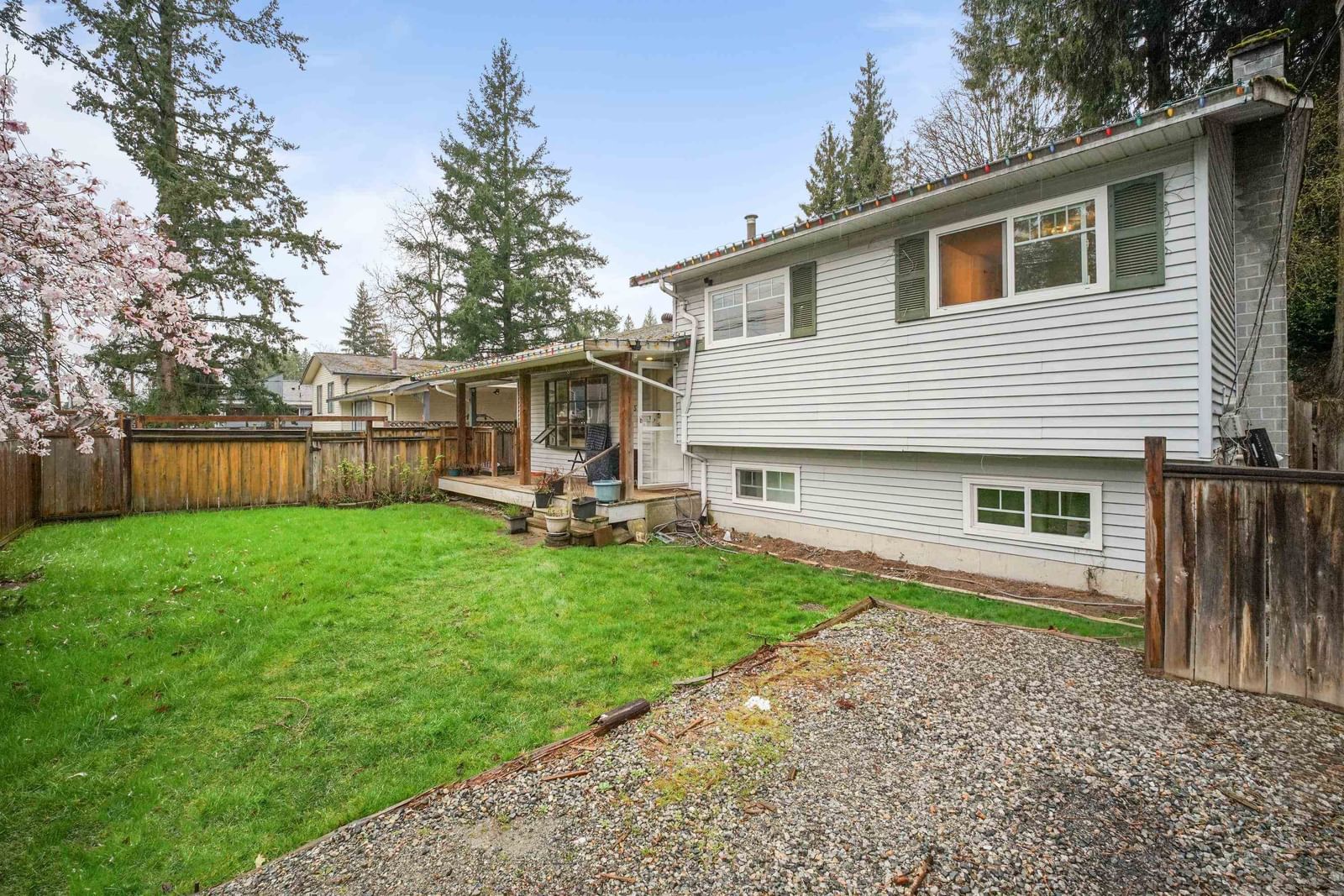 Listing Image 23