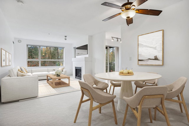 206 - 700 Klahanie Drive