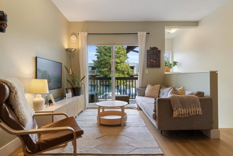 4458 Albert Street #210, Burnaby, British Columbia