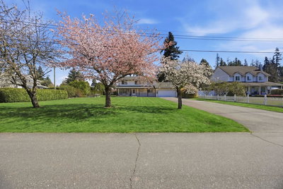 5692 247a Street | Langley | Image