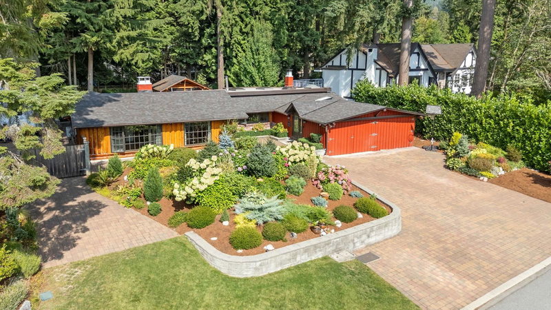 2540 Boswell Avenue, North Vancouver, British Columbia