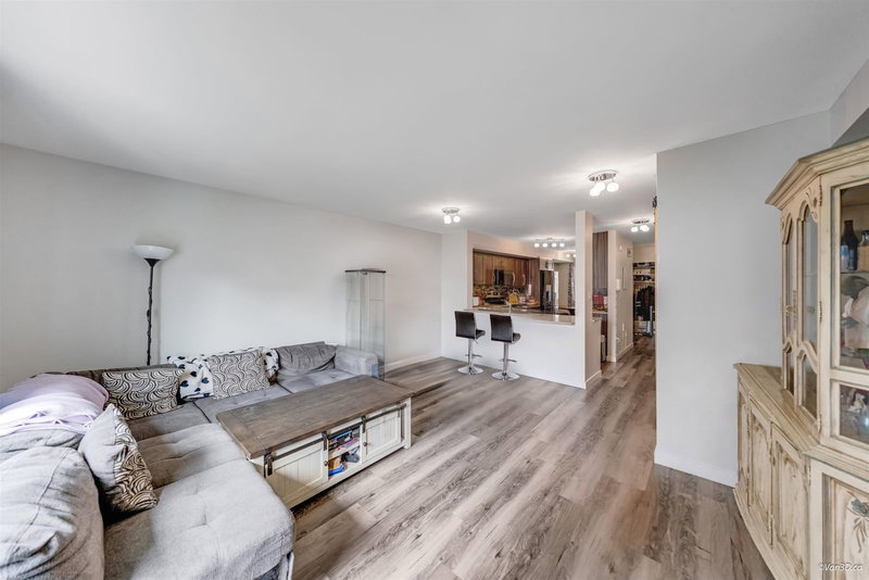 35 - 22411 124 Avenue, Maple Ridge, V2X 0H5 | Image 3