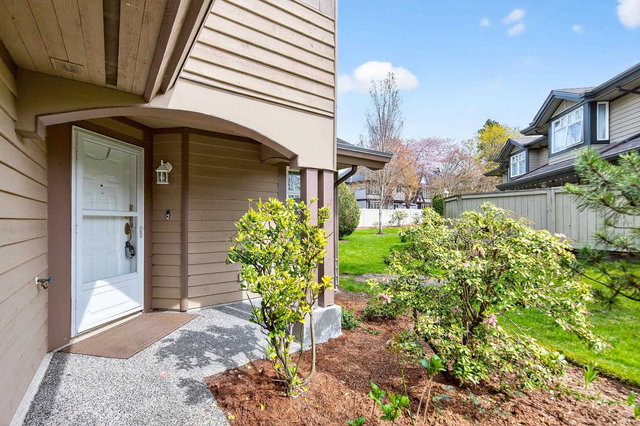 18 - 11737 236 Street