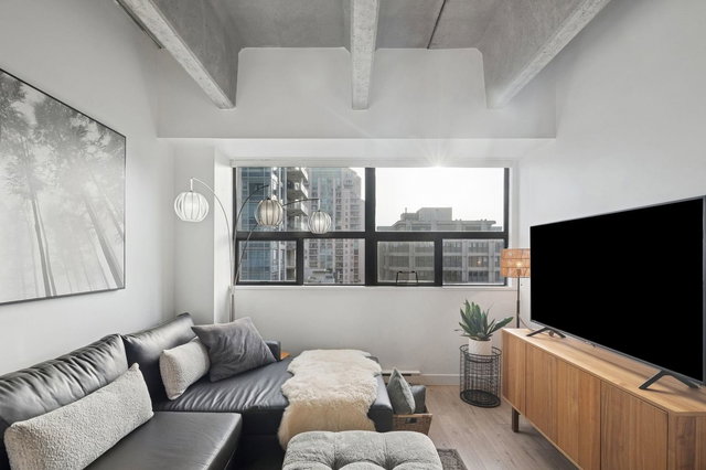 610 - 615 Belmont Street