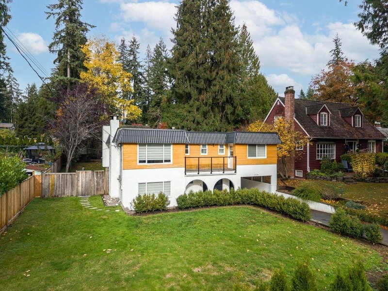 2518 Swinburne Avenue, North Vancouver, British Columbia