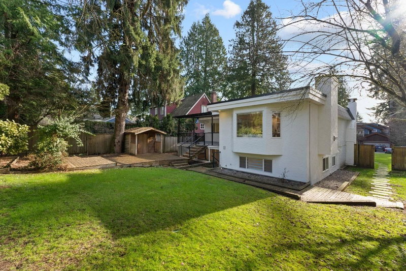 2518 Swinburne Avenue, North Vancouver, V7H 1L5 | Image 3