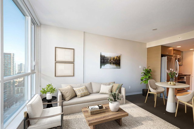 2102 - 833 Seymour Street