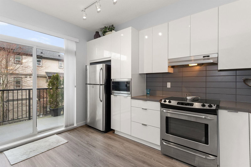 101 - 30989 Westridge Place, Abbotsford, V2T 0E7 | Image 3