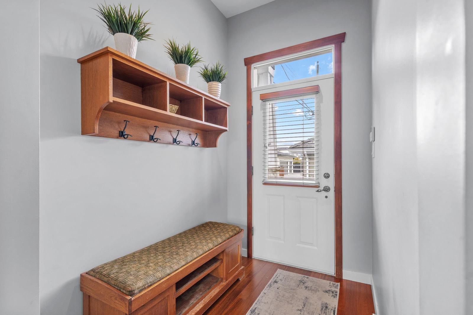 Listing Image 32