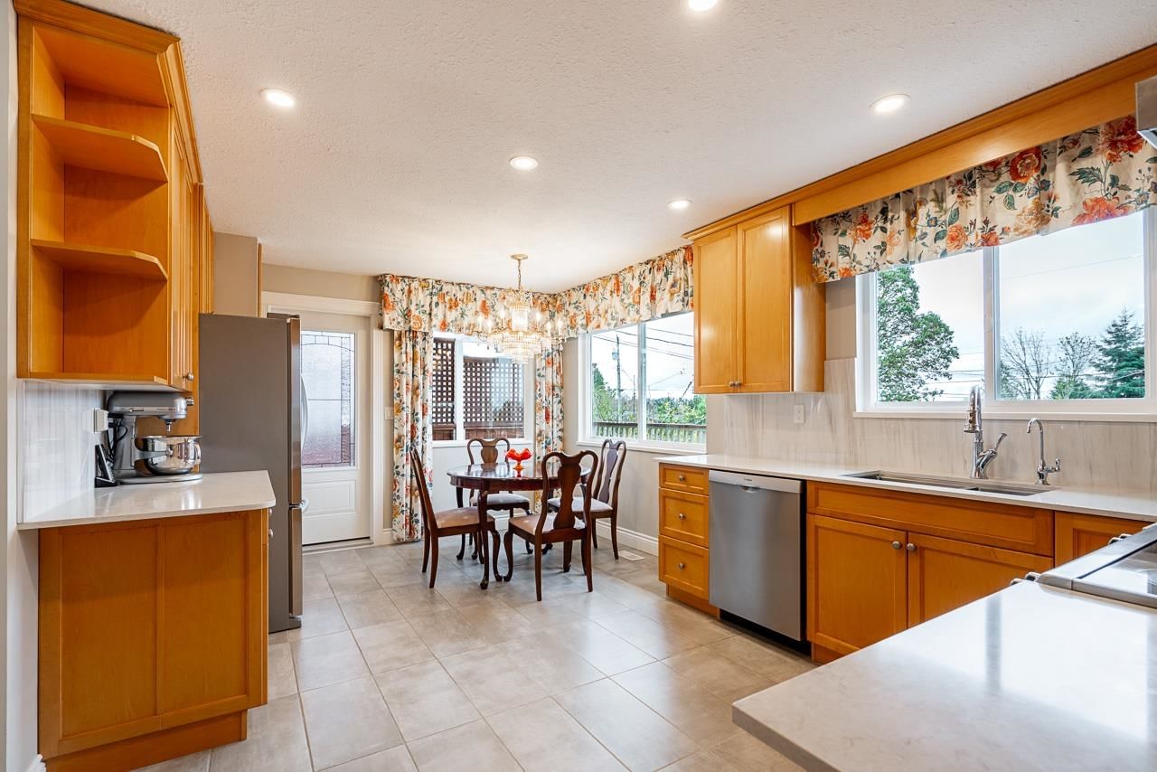Listing Image 13