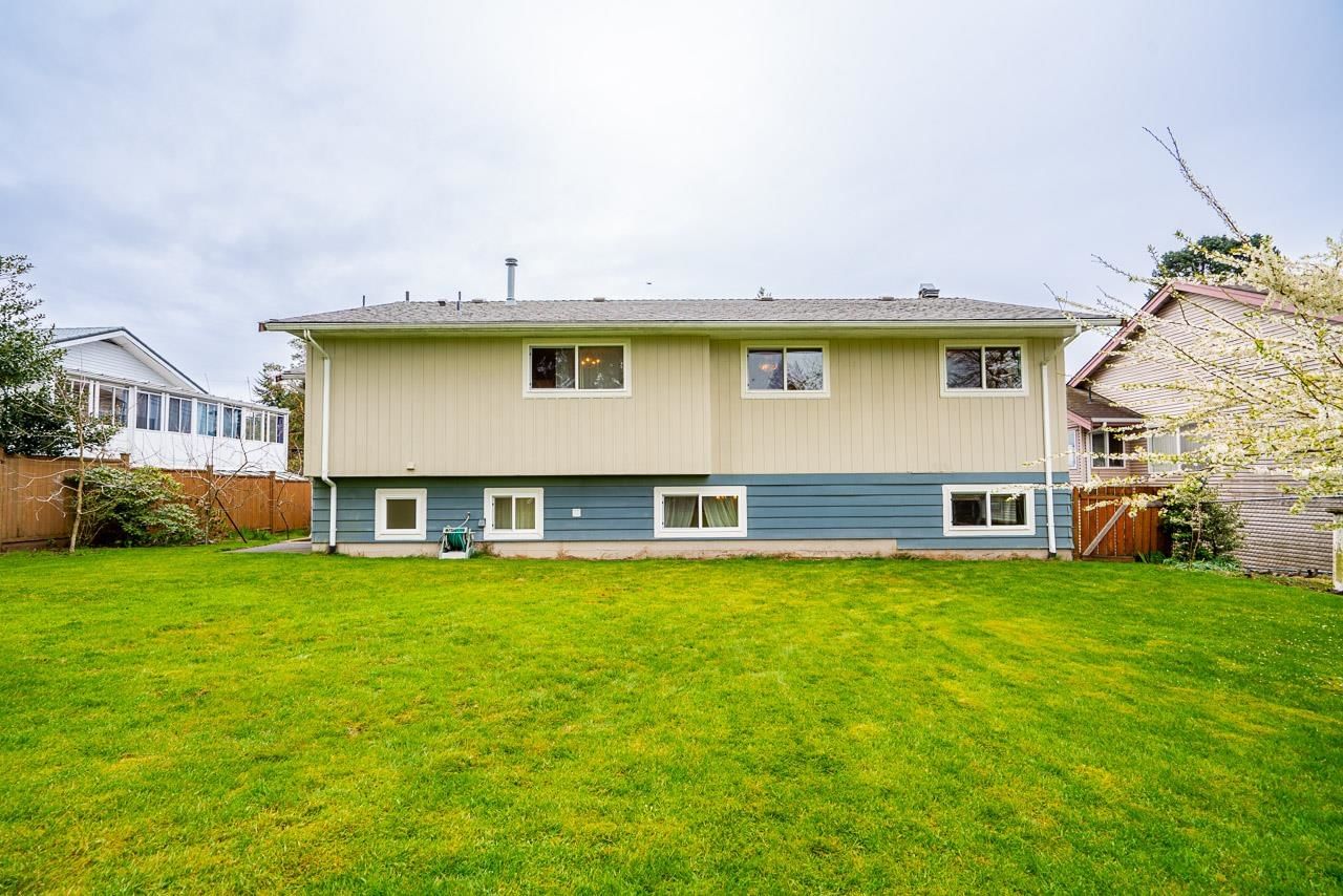 Listing Image 32
